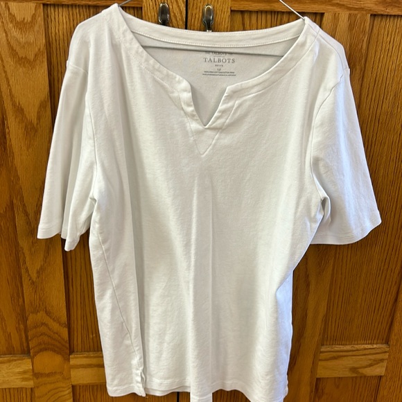 Large Petite Talbots white Tee - Picture 1 of 2